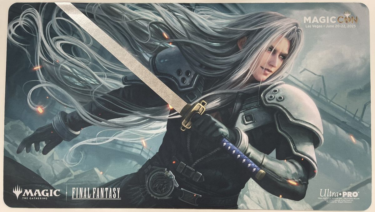 威名のソルジャー、セフィロス 箔押し限定プレイマット  [MAGICCON: ラスベガス 2025]