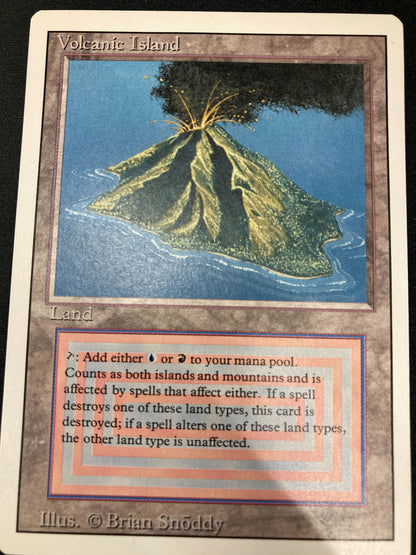 Volcanic Island [3ED][EX+][1002]